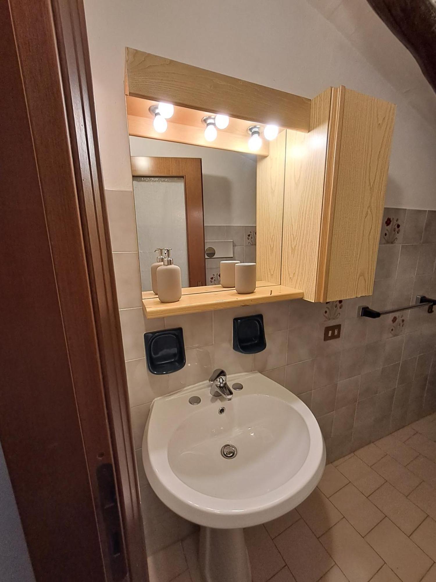 Mansardhouse Zona Bellagio Apartment Magreglio Bagian luar foto