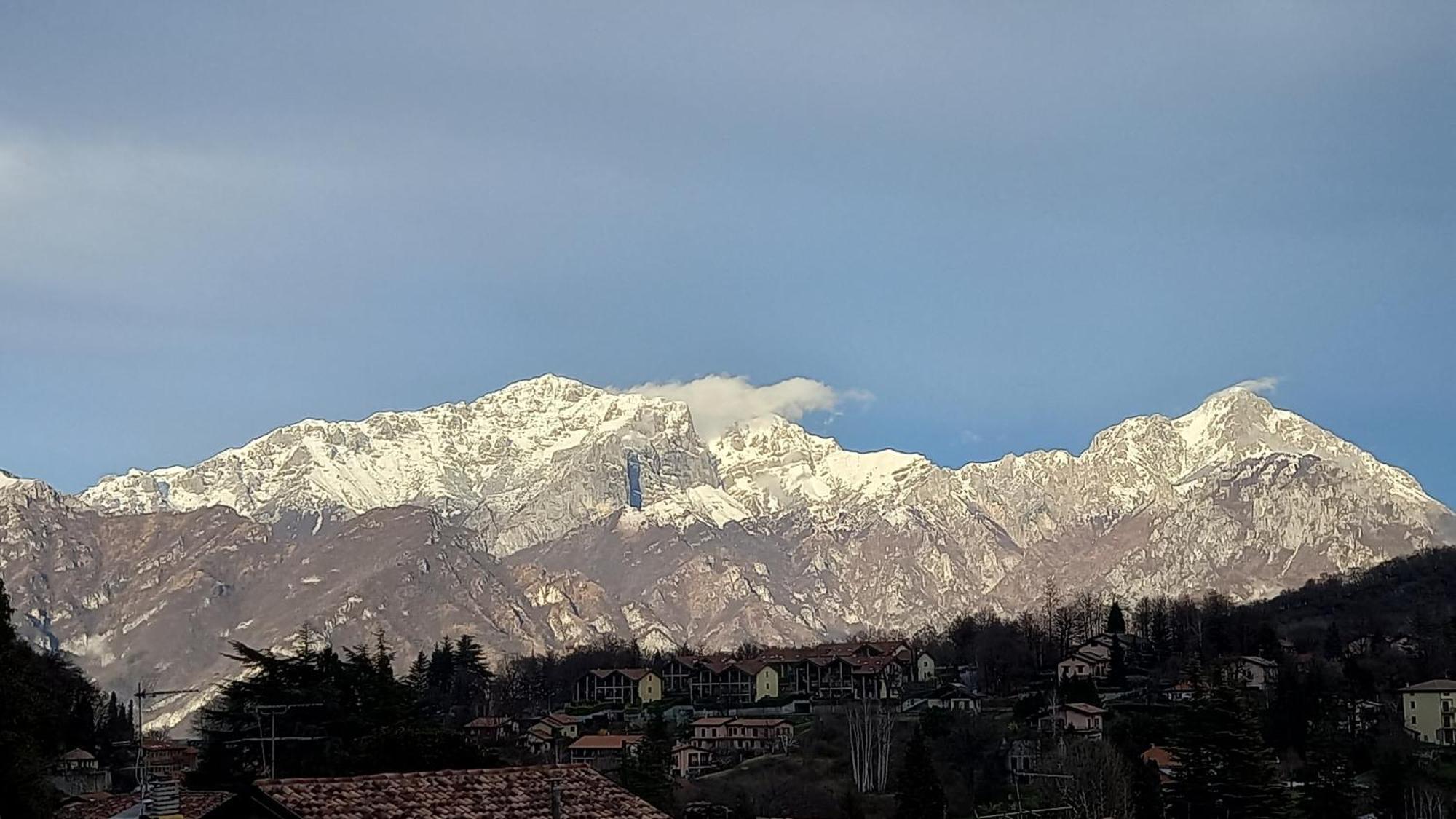 Mansardhouse Zona Bellagio Apartment Magreglio Bagian luar foto